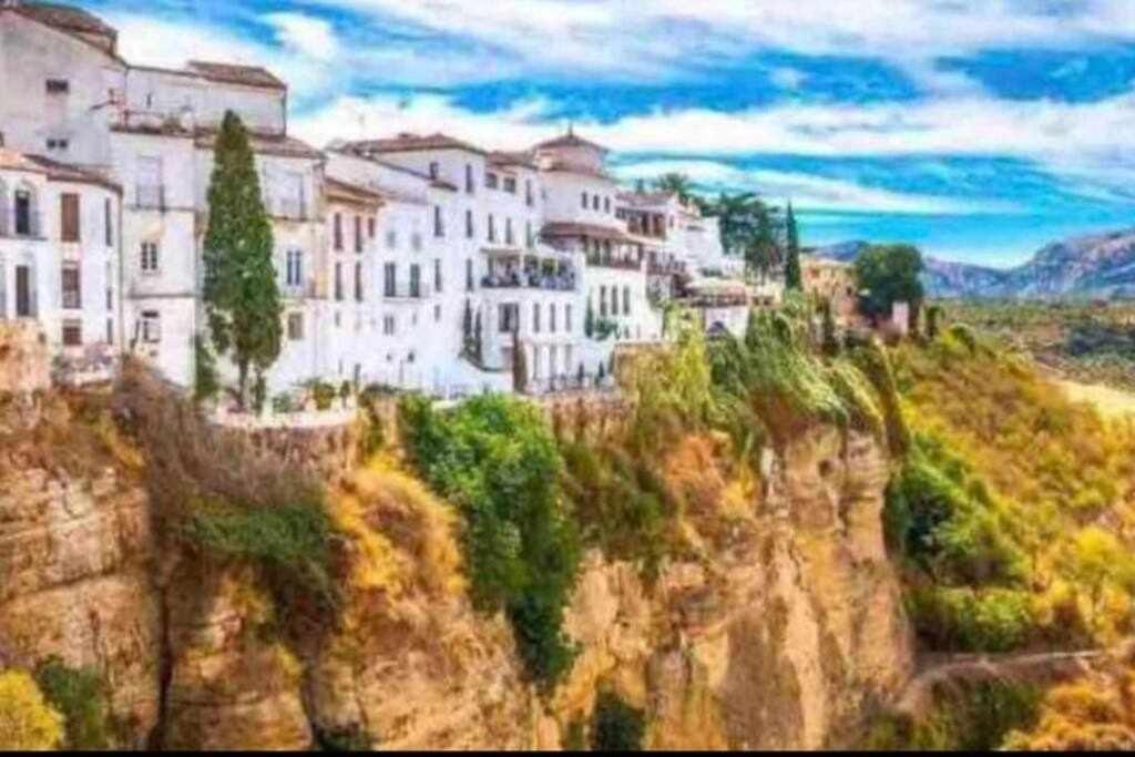 רונדה XX D Apartamentos Morales & Arnal מראה חיצוני תמונה
