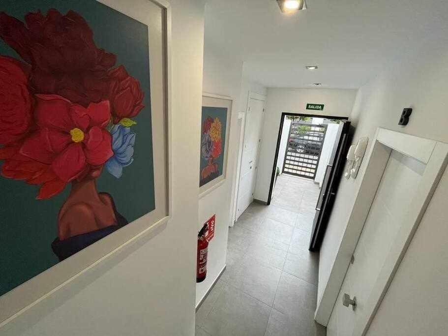 רונדה XX D Apartamentos Morales & Arnal מראה חיצוני תמונה